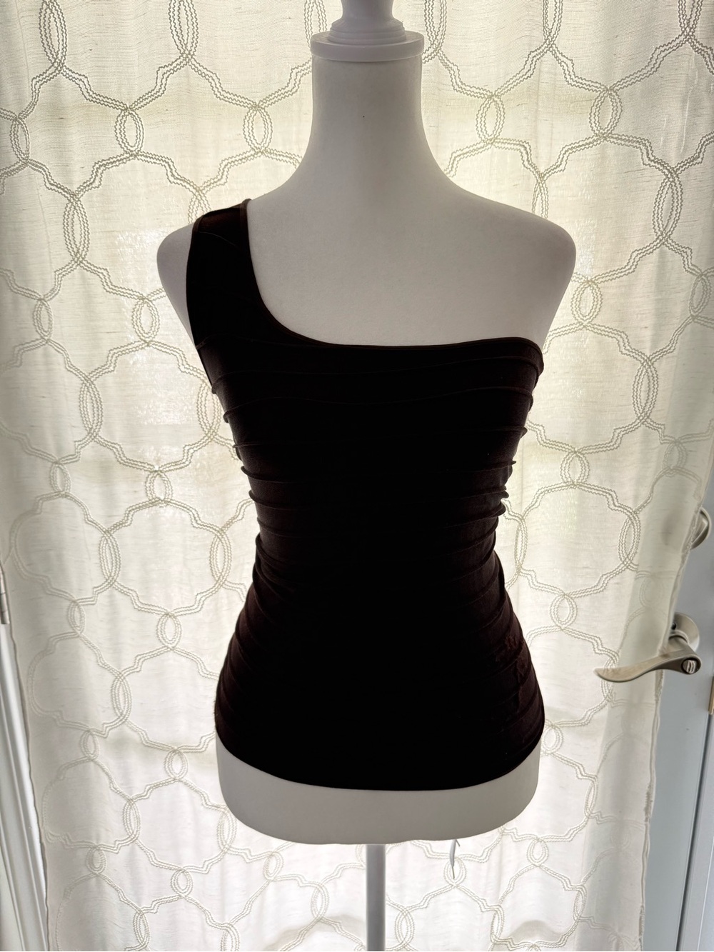 Y2K tight fitted one sleeve top